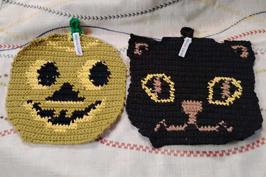 Cat & Jack Kitschy Crocheted Pan holders from 1948 Pattern