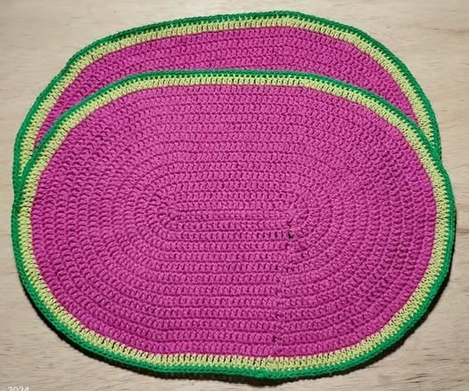 Pattern - Best Friends Patio Placemat Set - Watermelon